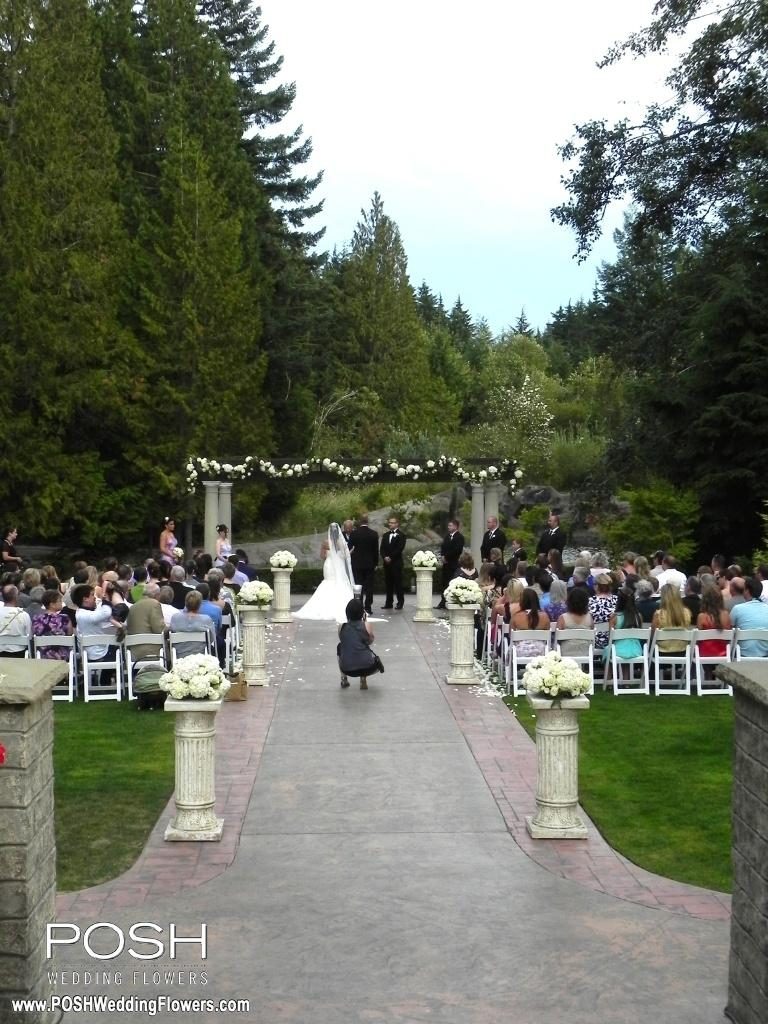 Nicole And Paul At Rock Creek Gardens Seattle Wedding Flowers By