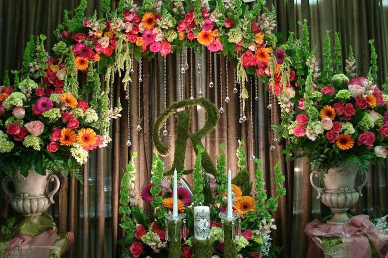 Seattle Wedding Flowers by POSH "The WOW Floral Experience"